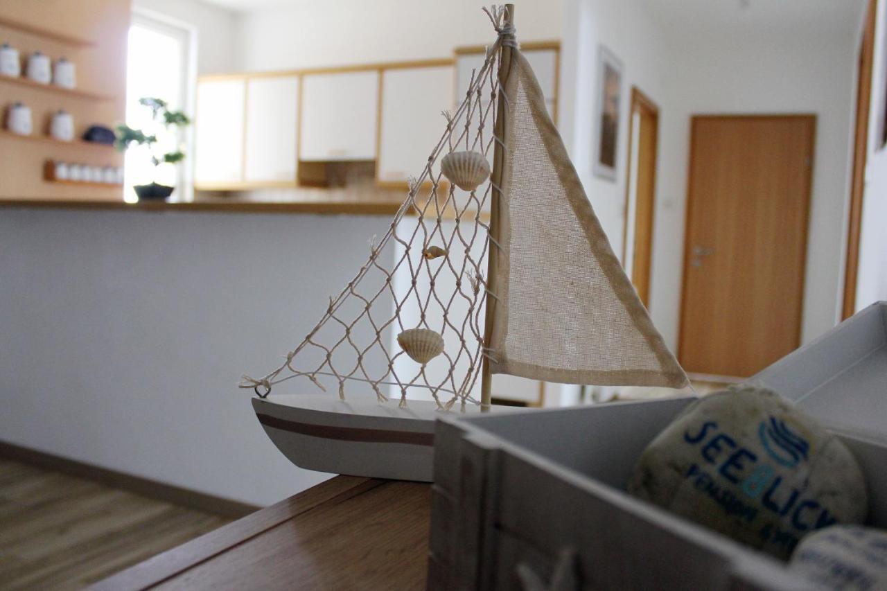 Appartement Michelle นอยซีเดิลอัมเซ ภายนอก รูปภาพ